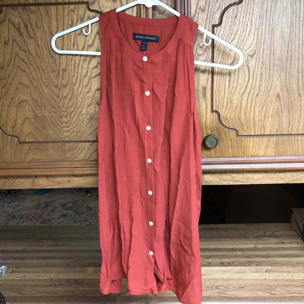 Banana republic tank size XS petite